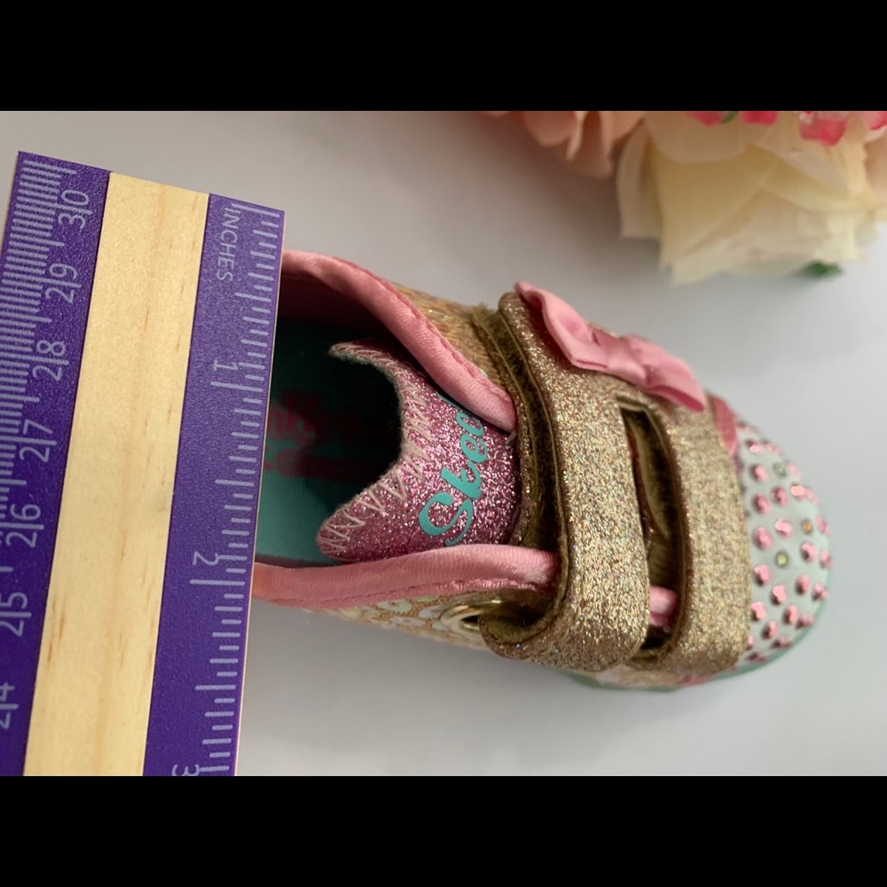Skechers Girls - Picture 11 of 12